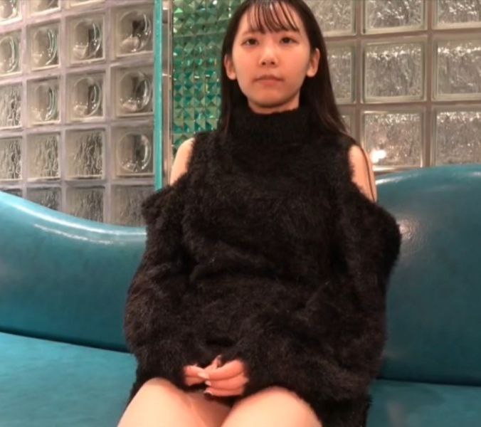 STAR-336 [无码破解]被痴汉性骚扰却兴奋了的美女OL 羽田爱